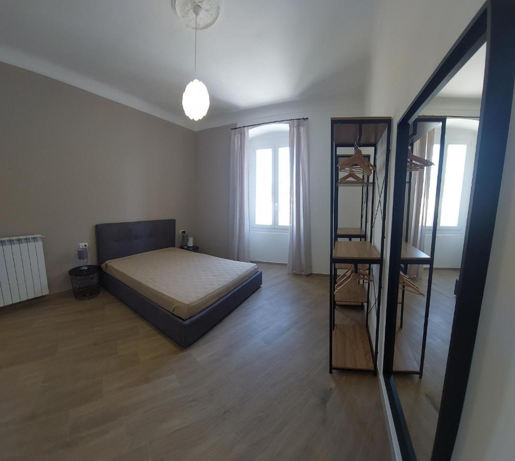 Fiumara Mall Apartment Genoa Luaran gambar